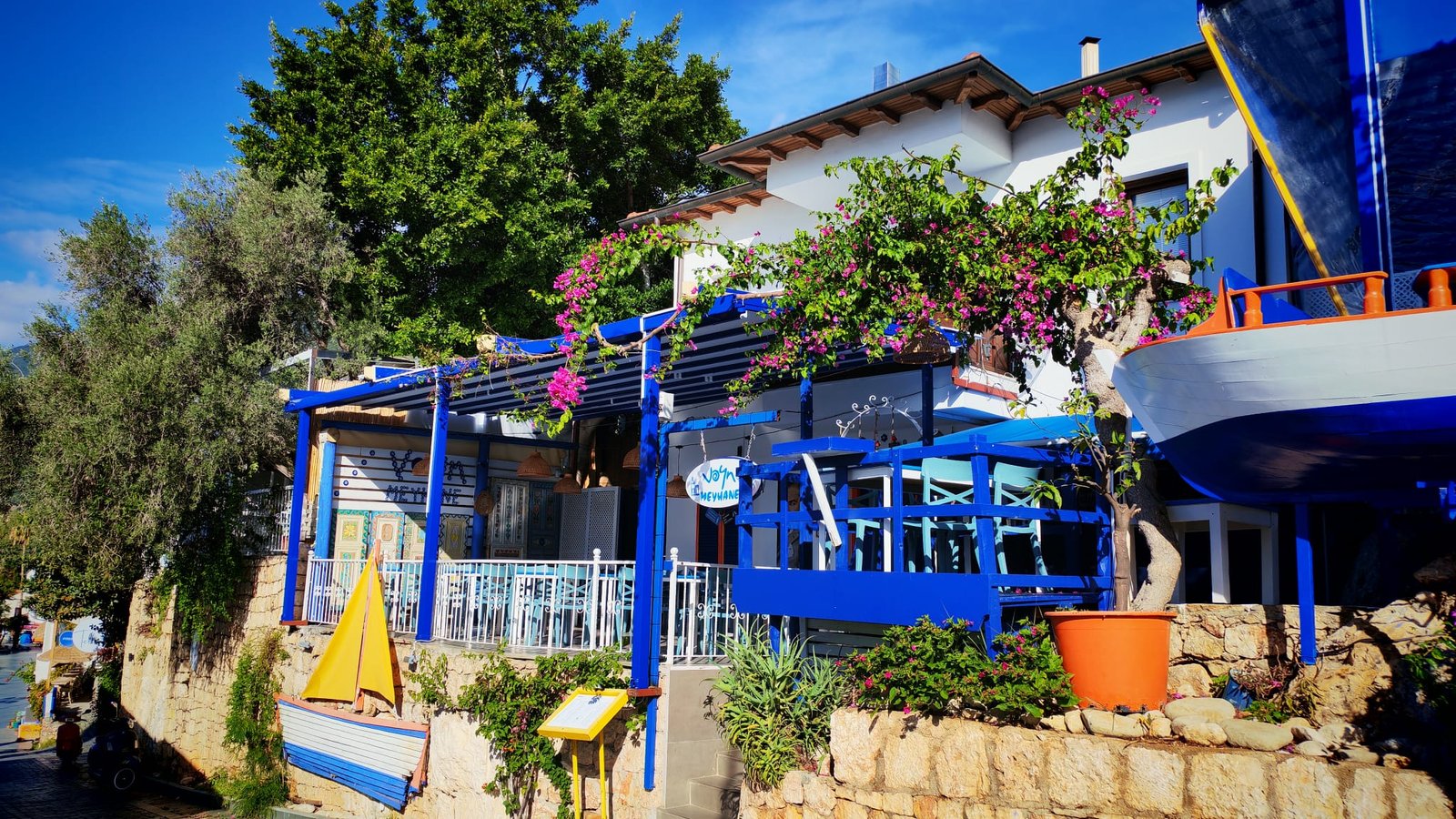 WhatsApp Image 2025-12-08 at 20.55.38 (1)