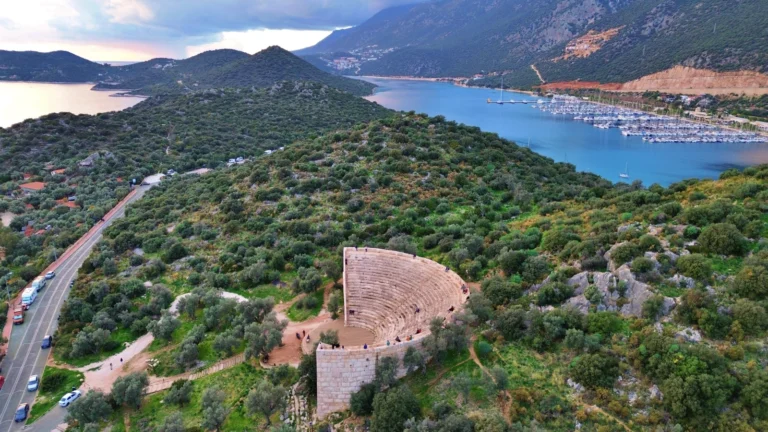 Kaş’ta 1 Günde Yapacaklar Listesi | Sabahtan Geceye Eksiksiz Program